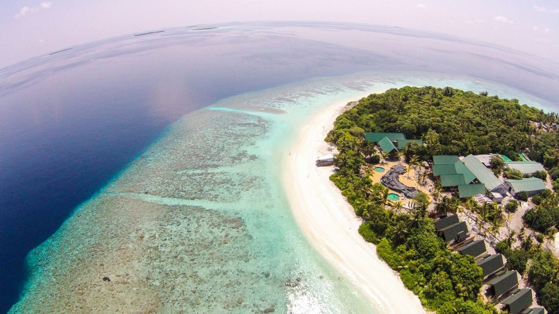 Фуравери мальдивы. Мальдивы Furaveri Island Resort. Остров Фуравери Мальдивы. Furaveri Maldives 5 Мальдивы. Furaveri Maldives карта.