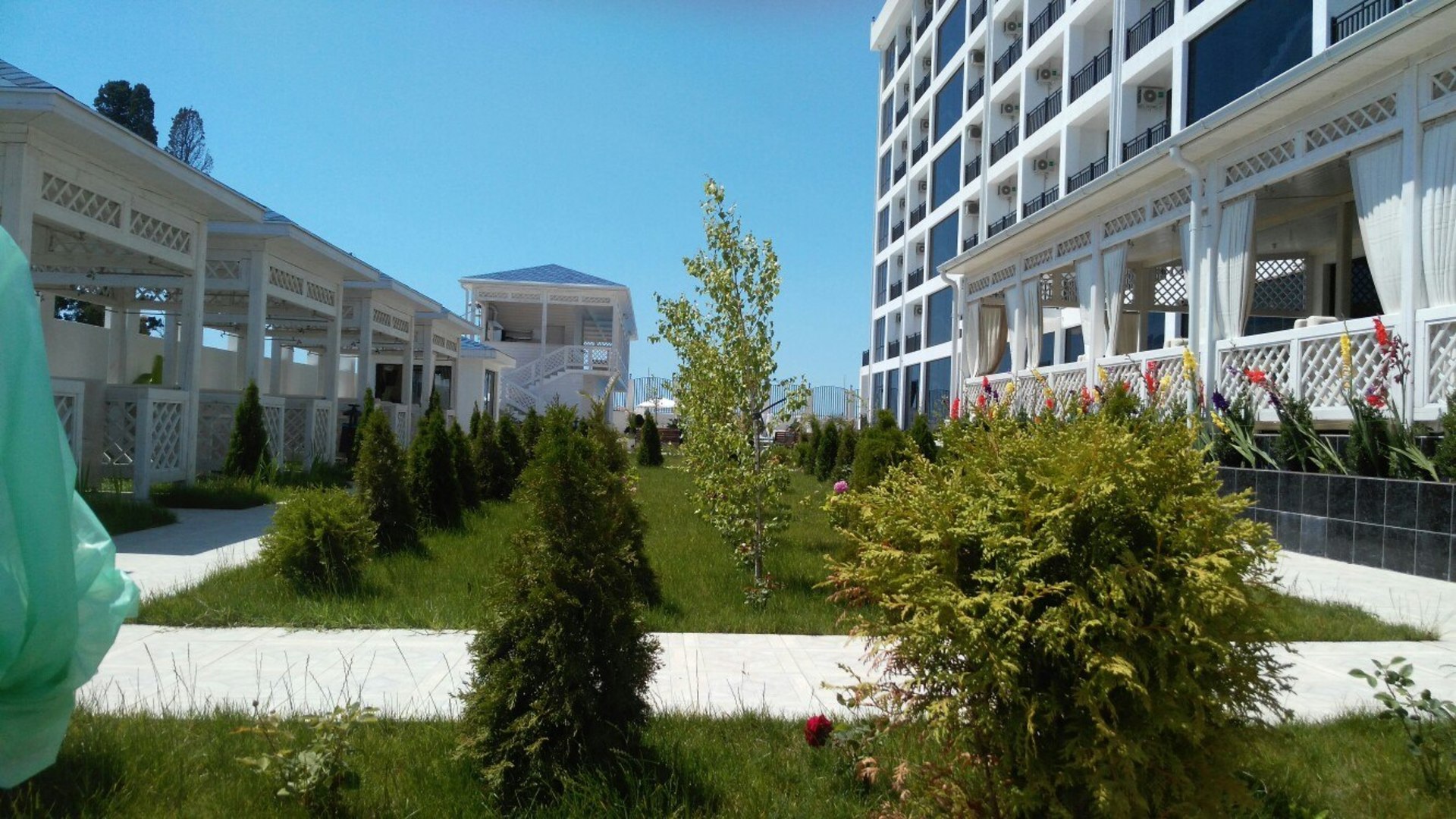 отель парадиз бич в абхазии